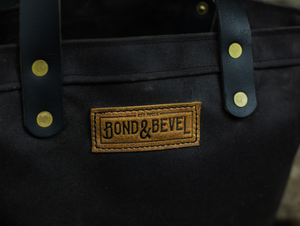 Market Tote in Waxed Canvas and Leather