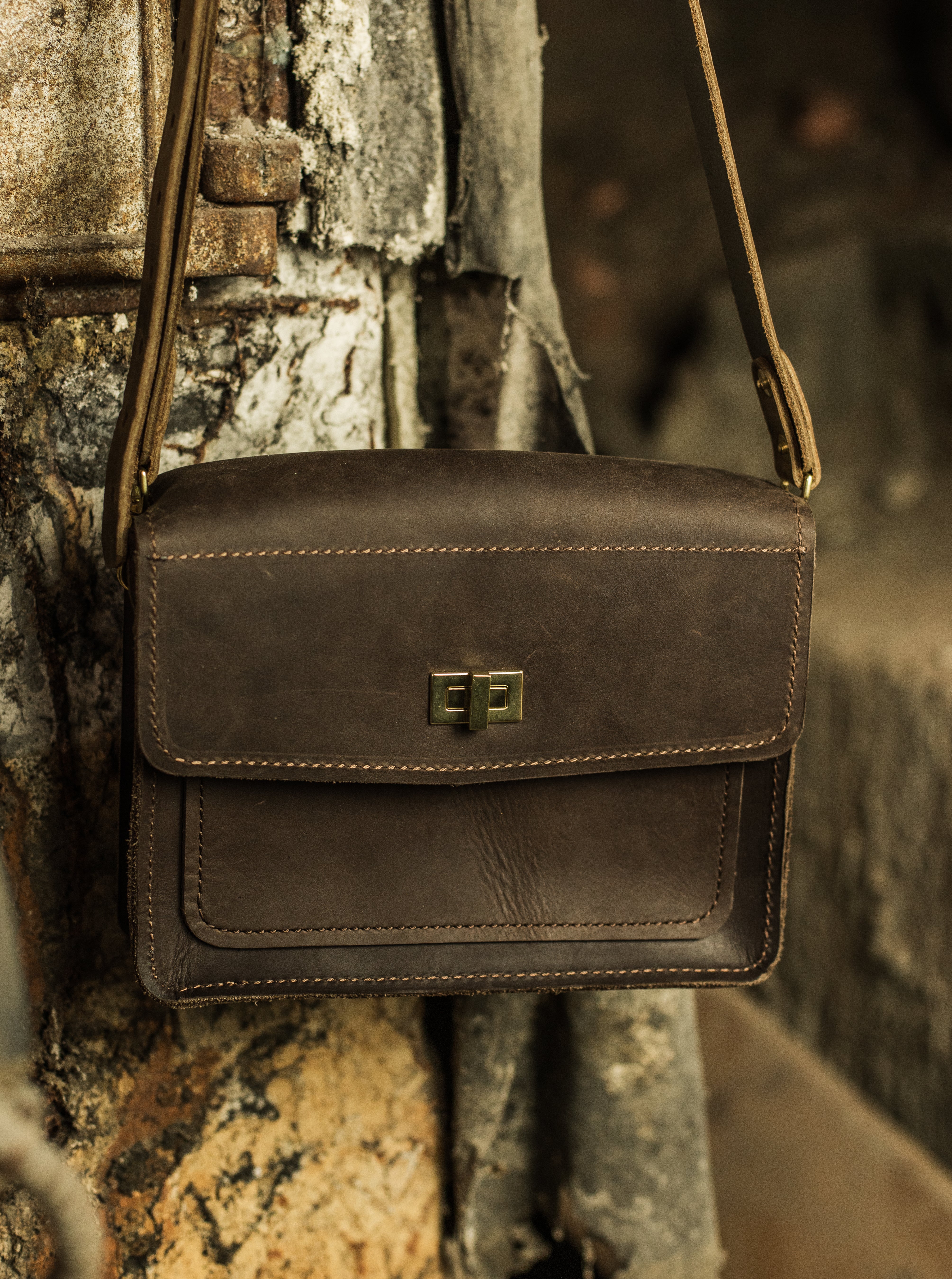 Journey Crossbody