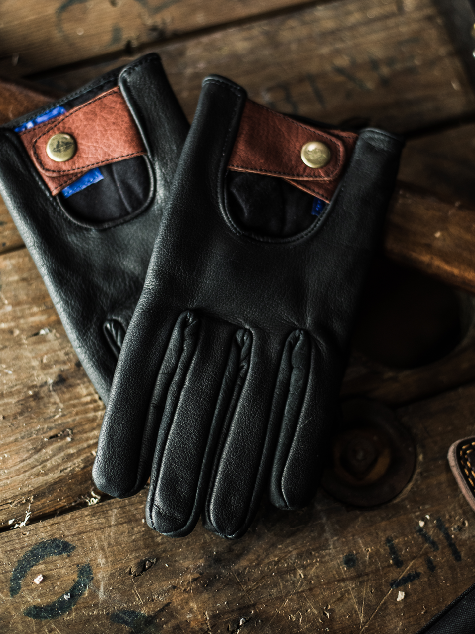 Buffalo Leather Riding Gloves